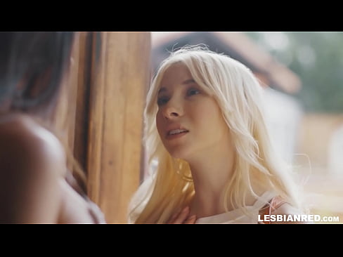 ❤️ Dziewczyna wraca do domu kilka miesięcy później i kończy się na tym, że zjada cipkę macochy ❤❌ Super porn at us ☑